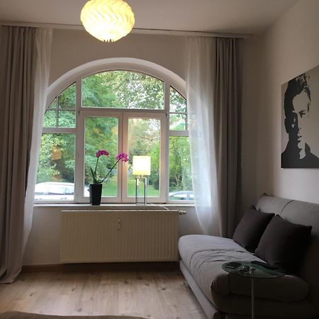 Gemuetliche Ferienwohnung Im Erdgeschoss- Jenaer Strasse Erfurt Eksteriør bilde
