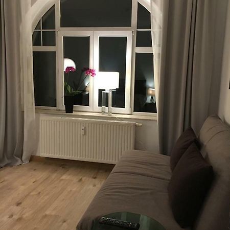 Gemuetliche Ferienwohnung Im Erdgeschoss- Jenaer Strasse Erfurt Eksteriør bilde