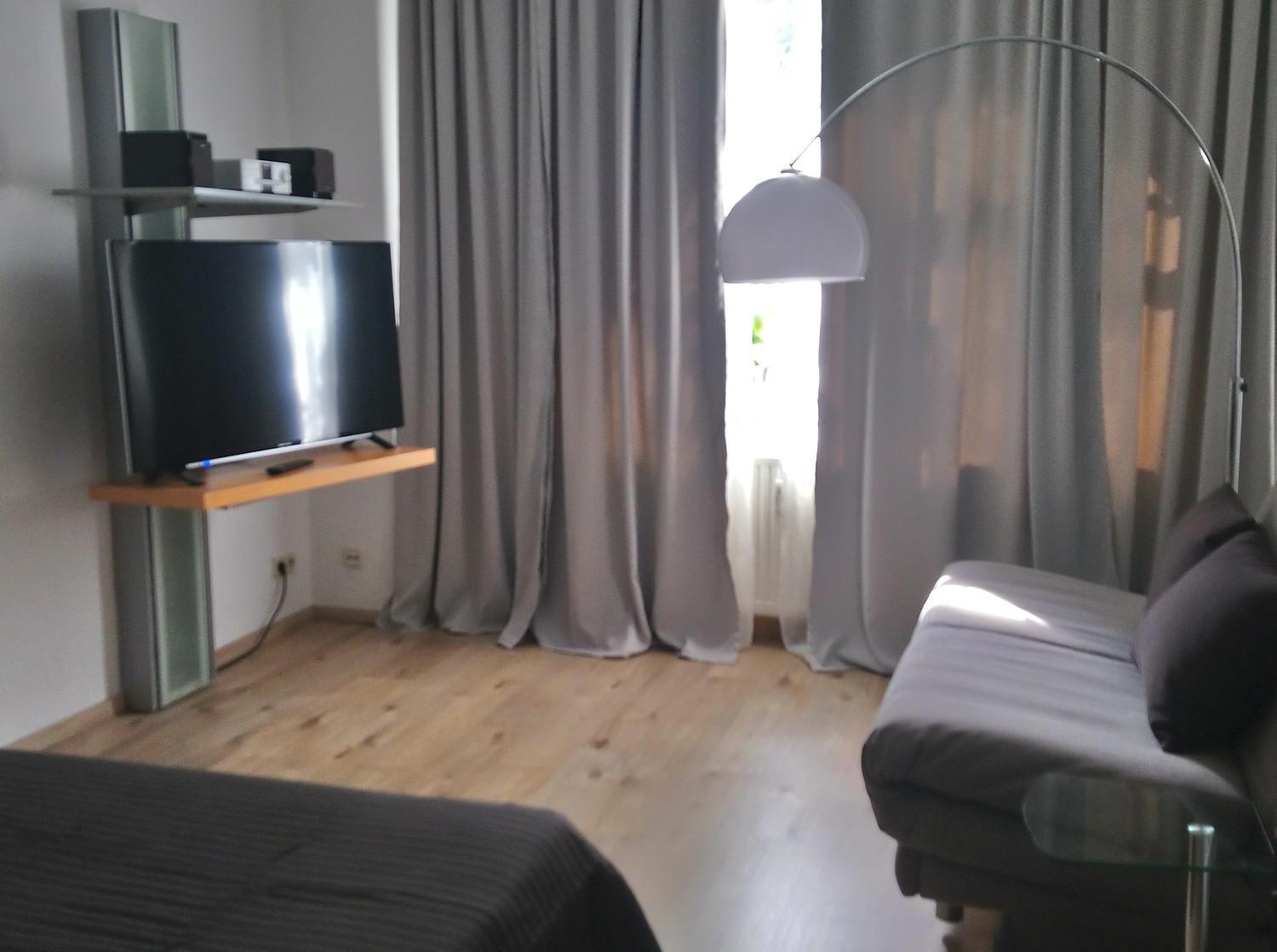 Gemuetliche Ferienwohnung Im Erdgeschoss- Jenaer Strasse Erfurt Eksteriør bilde