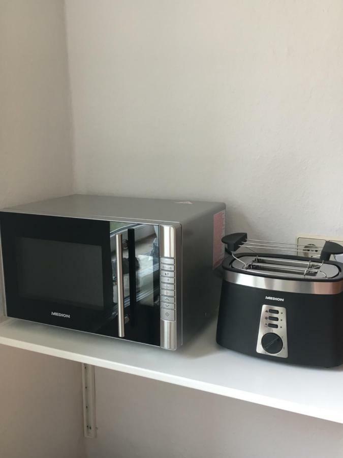 Gemuetliche Ferienwohnung Im Erdgeschoss- Jenaer Strasse Erfurt Eksteriør bilde