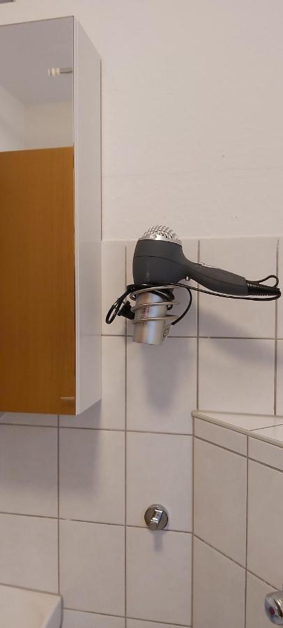 Gemuetliche Ferienwohnung Im Erdgeschoss- Jenaer Strasse Erfurt Eksteriør bilde